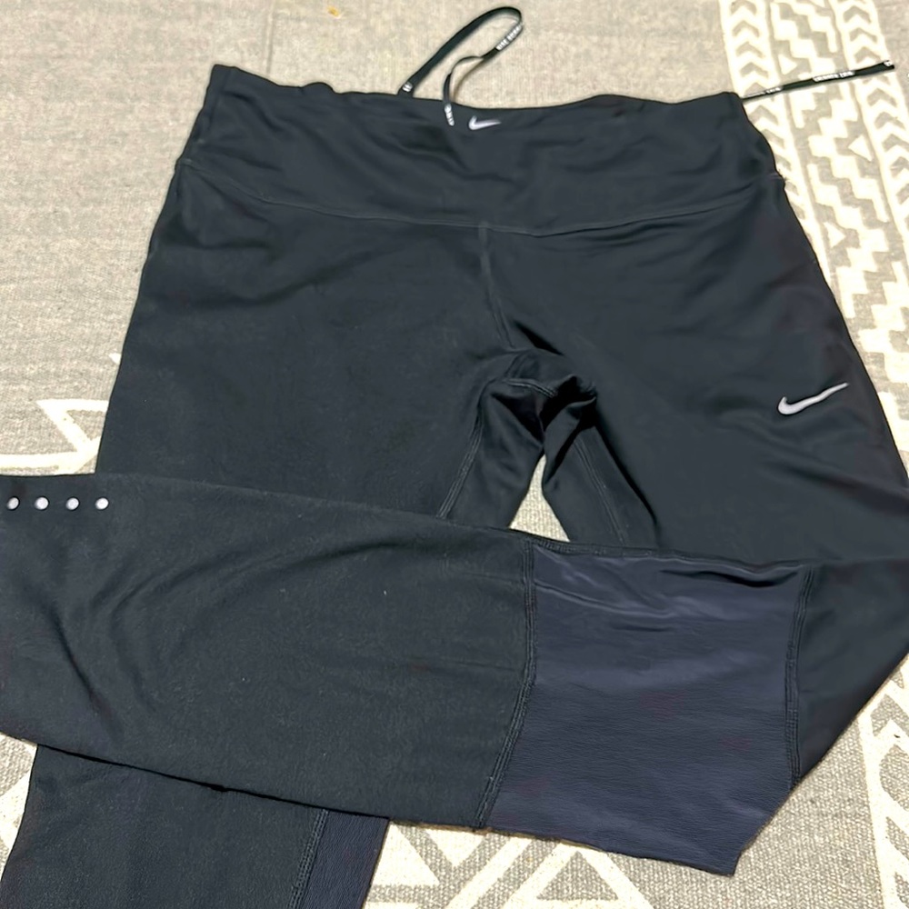 Nike workout leggings